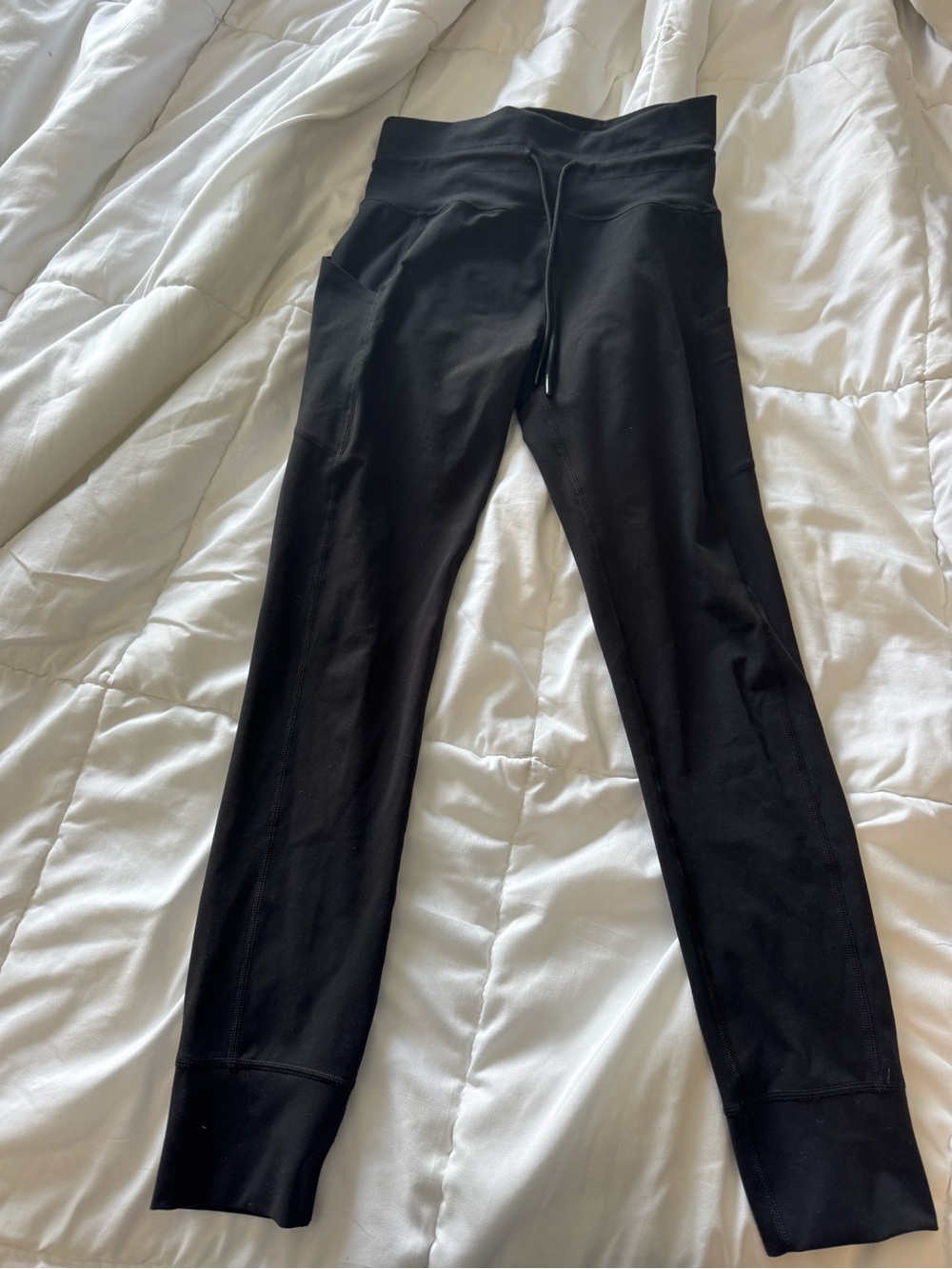 Vuori Black Women's Leggings with Drawstring Waist